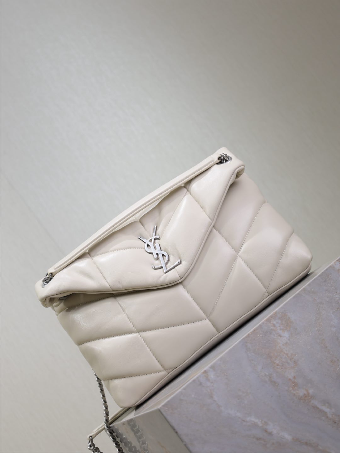SAINT LAURENT YSL 25S LOULOU PUFFER GM 35 IN SMOKEY TAUPE CALFSKIN SILVER HARDWARE