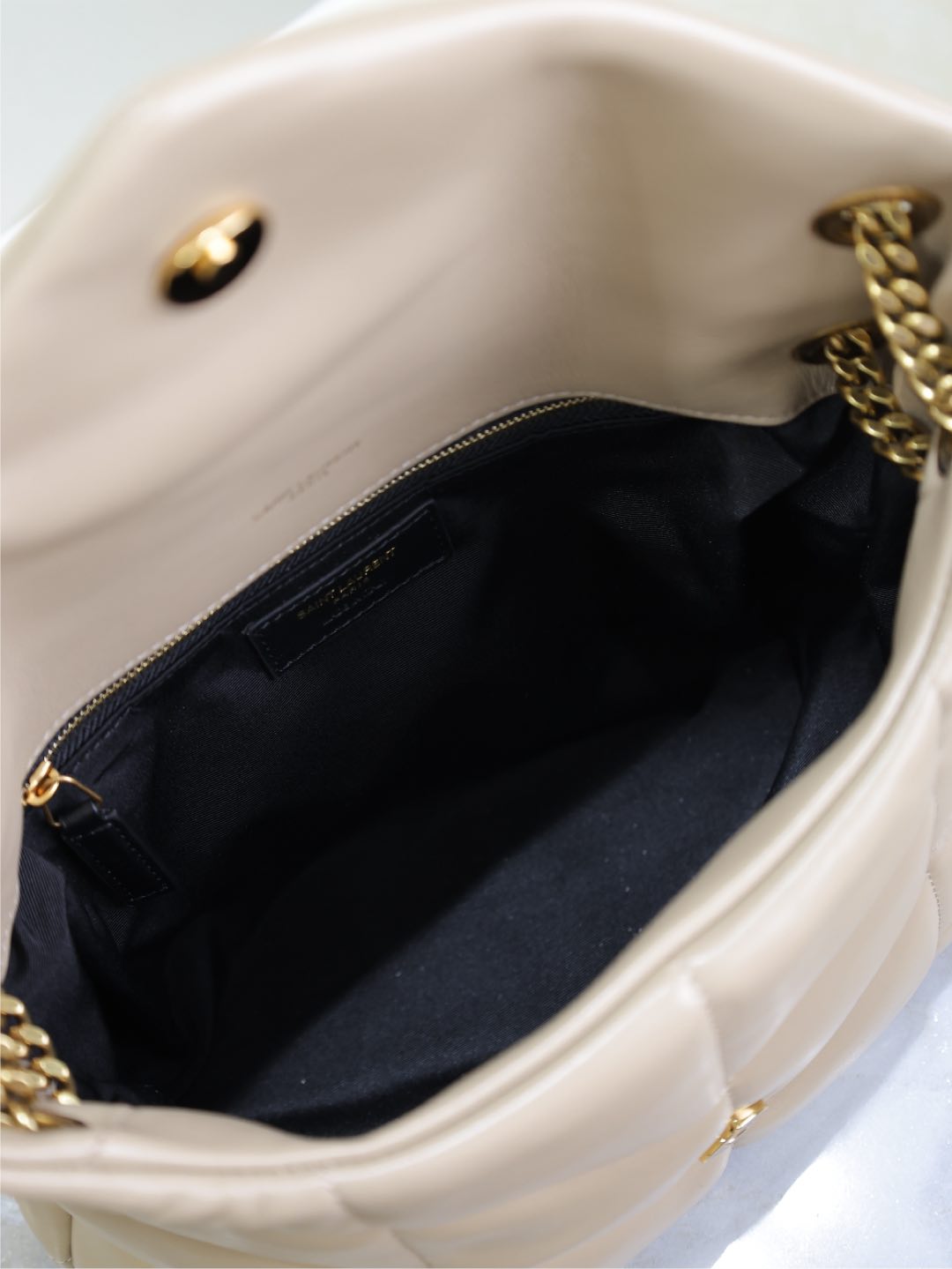 SAINT LAURENT YSL 25S LOULOU PUFFER MM 29 IN BROWN CALFSKIN GOLD HARDWARE