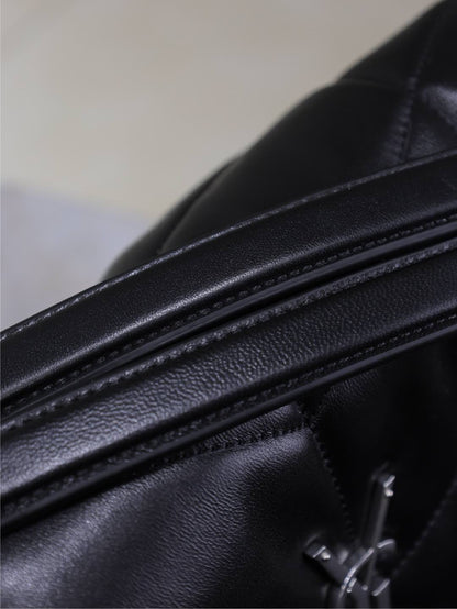SAINT LAURENT YSL 25S LOULOU PUFFER GM 35 IN BLACK CALFSKIN SILVER HARDWRE