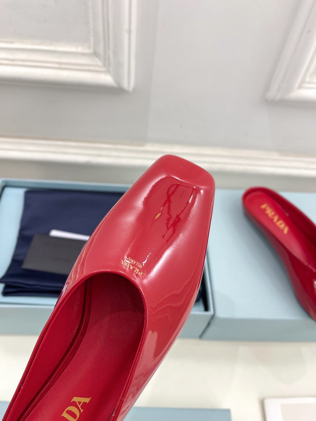 PRADA MULES SQUARE TOE IN RED SHINY CALFSKIN