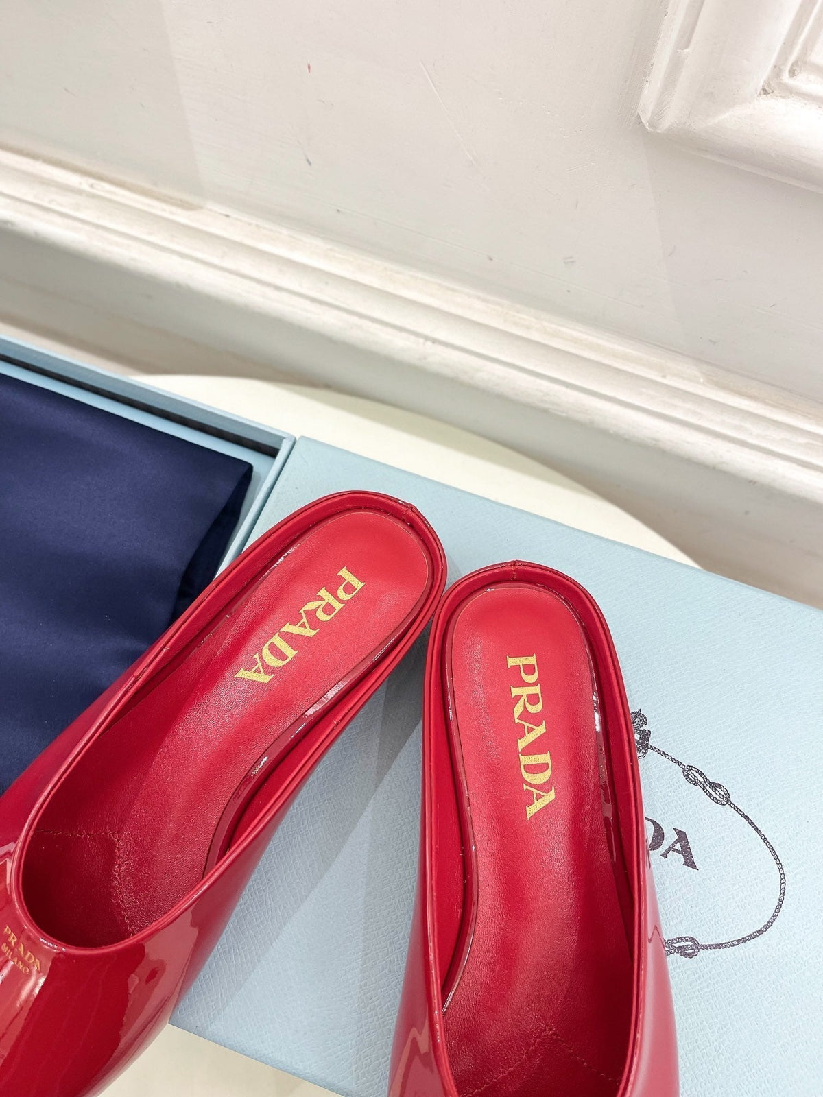 PRADA MULES SQUARE TOE IN RED SHINY CALFSKIN
