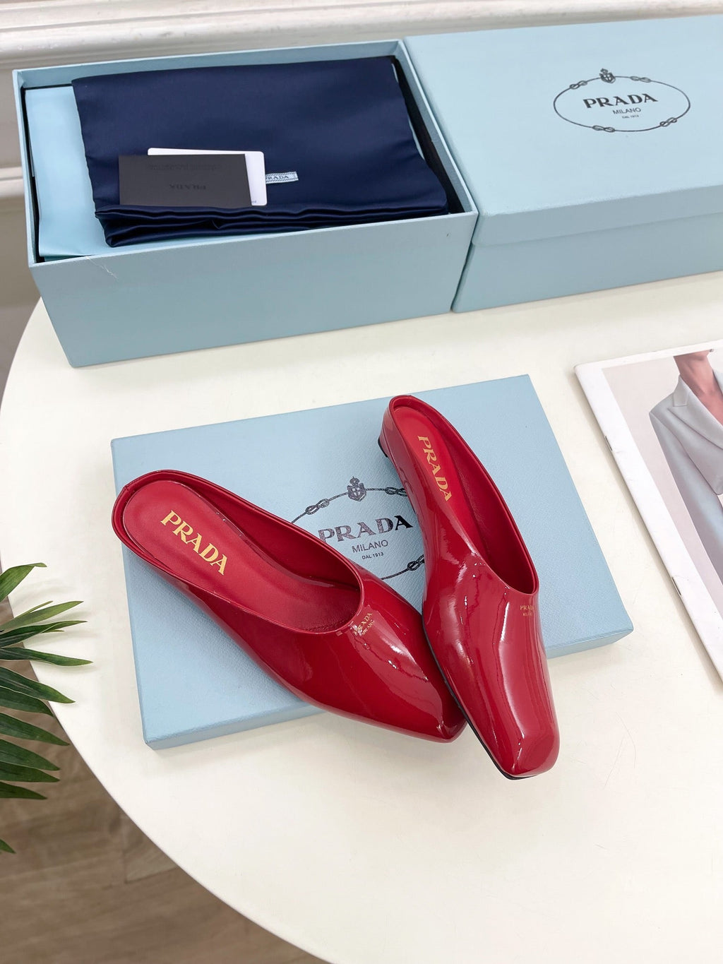 PRADA MULES SQUARE TOE IN RED SHINY CALFSKIN