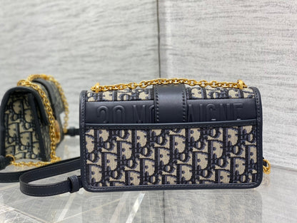 DIOR 30 MONTAIGNE 21.5CM BLUE OBLIQUE EMBROIDERY