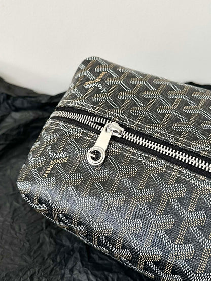GOYARD GOYA COSMETIC BAG 24CM BLACK AND TAN CANVAS